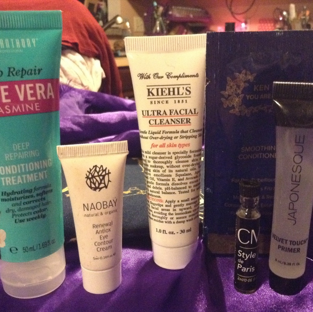 Ipsy Bags - Picture 4 of 5